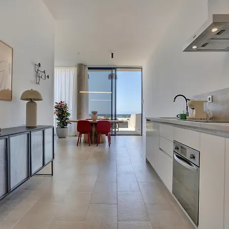 شقة Kokomo Beachfront *