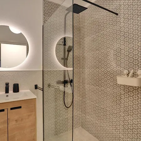 شقة Kokomo Beachfront